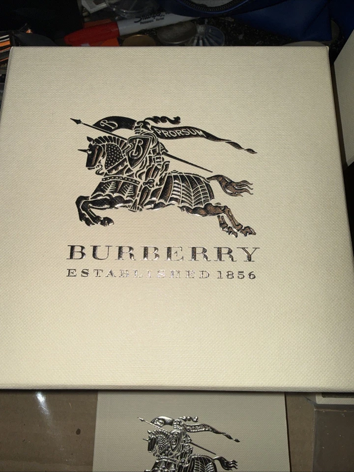 BURBERRY BU9365 Мужские наручные часы Gunmetal w синий хронограф циферблат Msrp $895 (T20) - Изображение 3 из 4