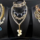 147 Pc Higher End Vintage Estate Costume Jewelry Lot Rhinestones & More Lot 861 — photo 8
