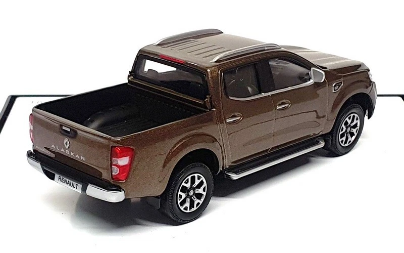 Camión Norev escala 1/43 77 11 785 153 - Renault Alaskan - Met. Marrón Foto 2 de 4