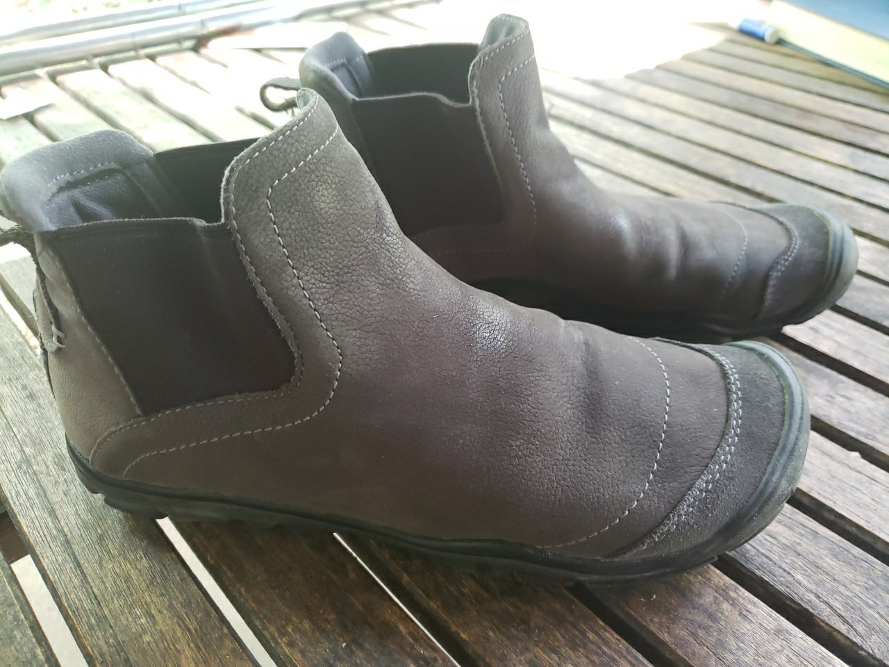 Stivali Keen Chelsea donna 9 5 pelle nabuk grigio scuro ottime condizioni