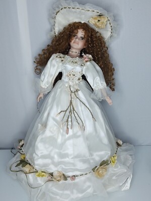 The Emerald Doll Collection 2002 22 