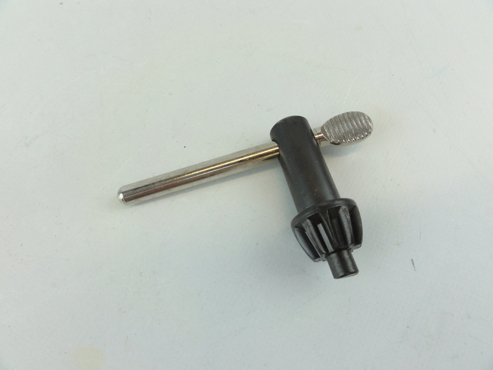 DeWalt Black & Decker 42966300 New Genuine Chuck & Key DW100 DW101