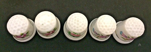 Set 5 rose ditali in ceramica o porcellana da collezione - Foto 2 di 8