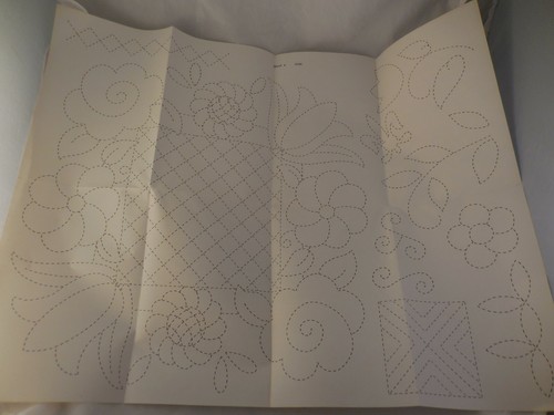 Vintage Aunt Martha's Quilting Designs 45 Designs NIP Uncut No. 3366 - Picture 5 of 5
