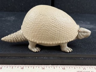 K&M Interanational large Glyptodon dinosaur prehistoric mammal model
