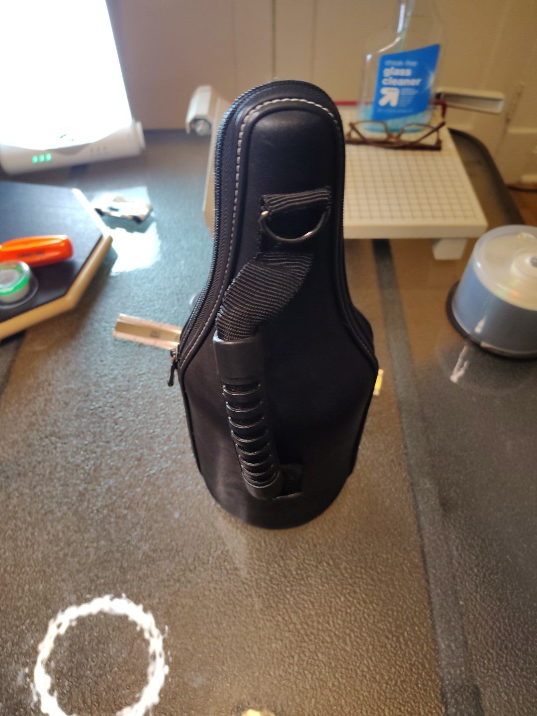 The Caddy O Wine Bottle Carrying Tote Corkscrew Chiller Black Black Leather