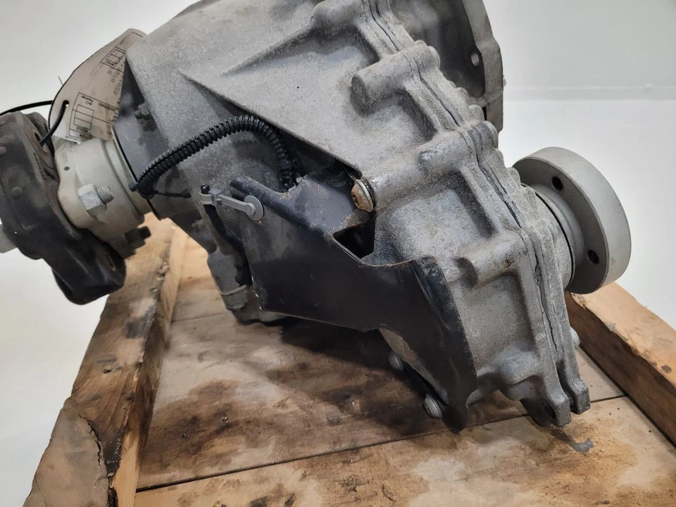 2009-2014 CHRYSLER 300 Transfer Case 5.7L 0593847AD 09-14 - Image 2 of 4