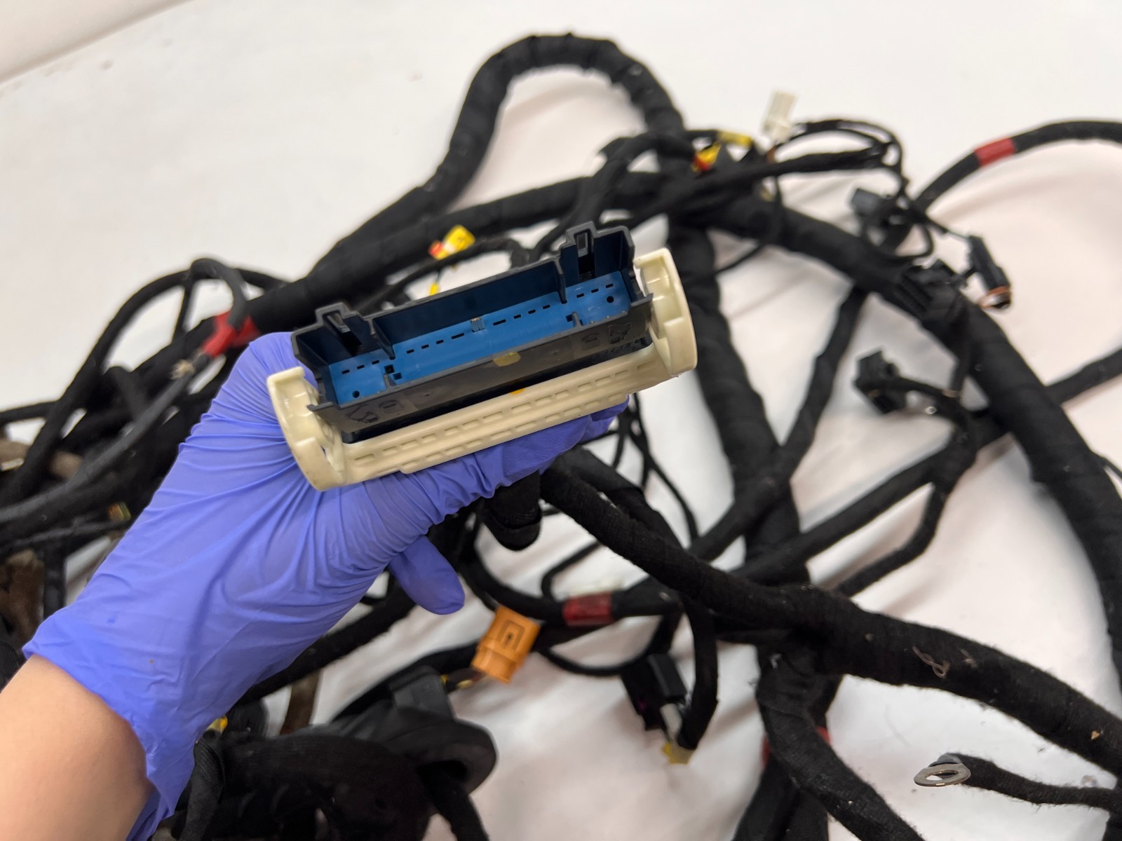 MASERATI GRANTURISMO PASSENGER COMPARTMENT MAIN BODY WIRING HARNESS OEM 274670