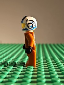 LEGO Star Wars Resistance X-Wing Pilot Minifigure 75125 Temmin "Snap" Wexley