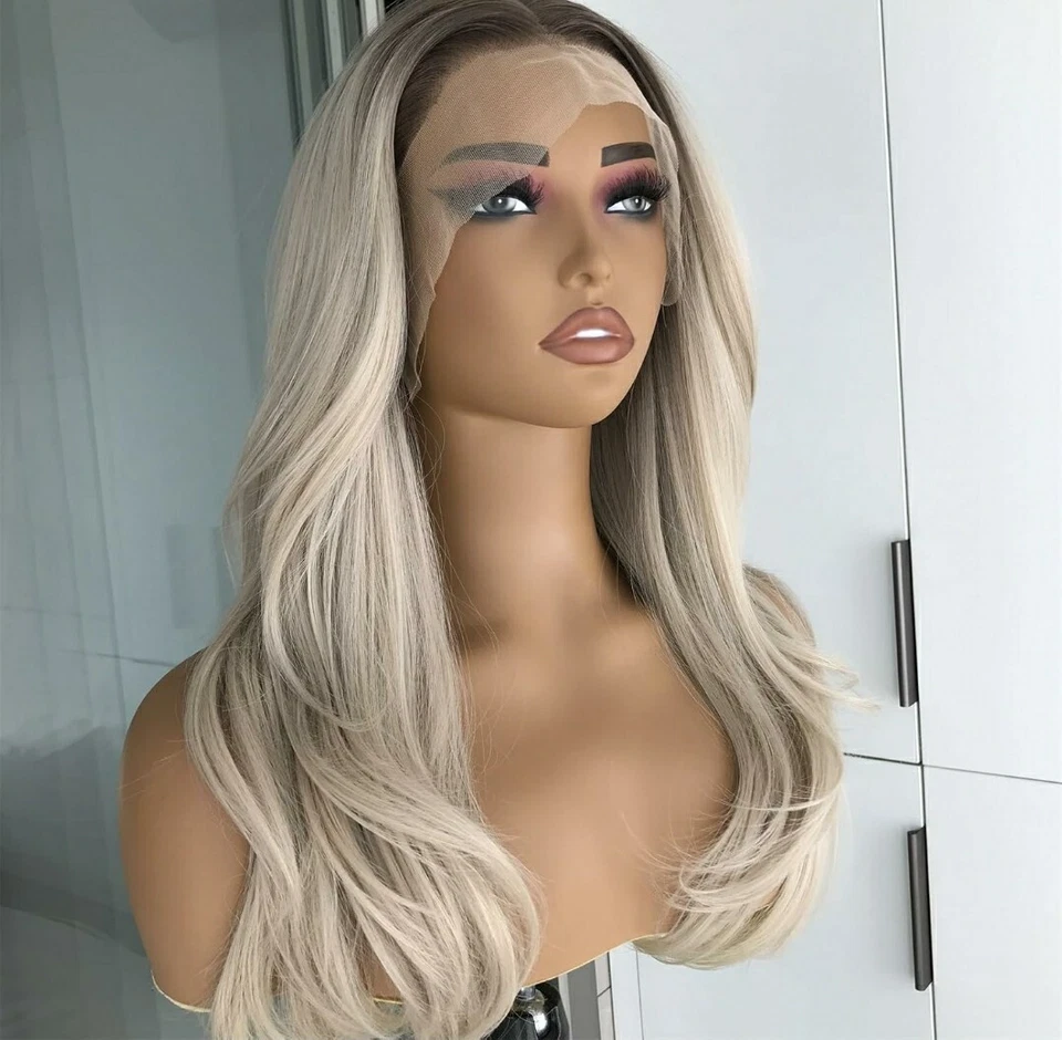 Peluca frontal de encaje HD mezcla cabello humano reflejos ondulado rizado natural rubio sucio Foto 3 de 4