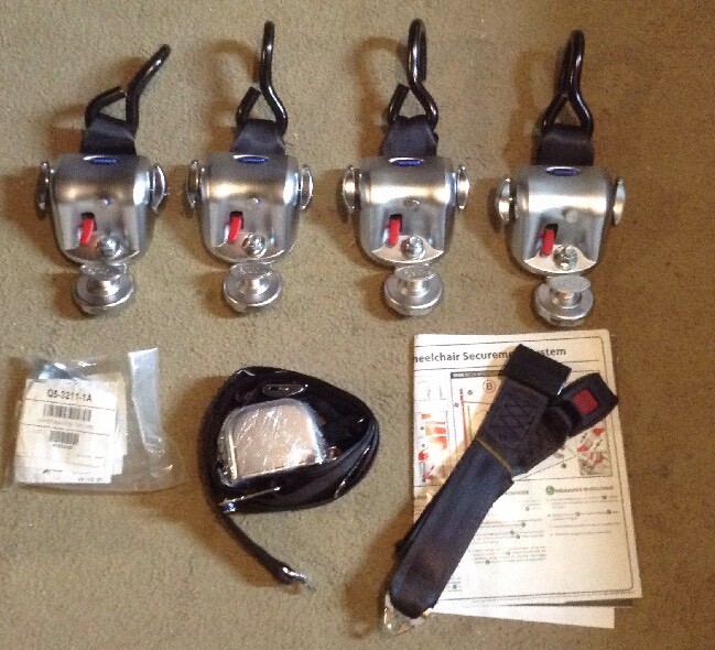 QSTRAINT Q-10008 SET OF SNC QRT-360 RETRACTORS & LAP/SHOULDER BELT