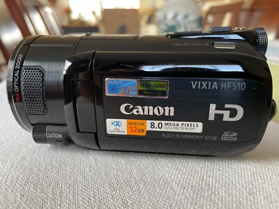 Canon Vixia HF S10 Full HD 32GB Camcorder CMOS AVCHD HDMI-with Pelican case