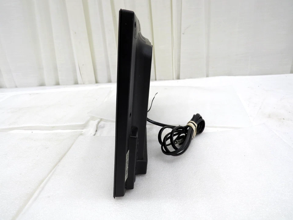 Sceptre 18.5" E19 LED HDTV 720p 60Hz Black - Image 4 of 4