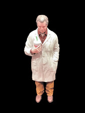 1/20 Scale Scientist Figure Resin Model Lab Coat Man Miniature Diorama