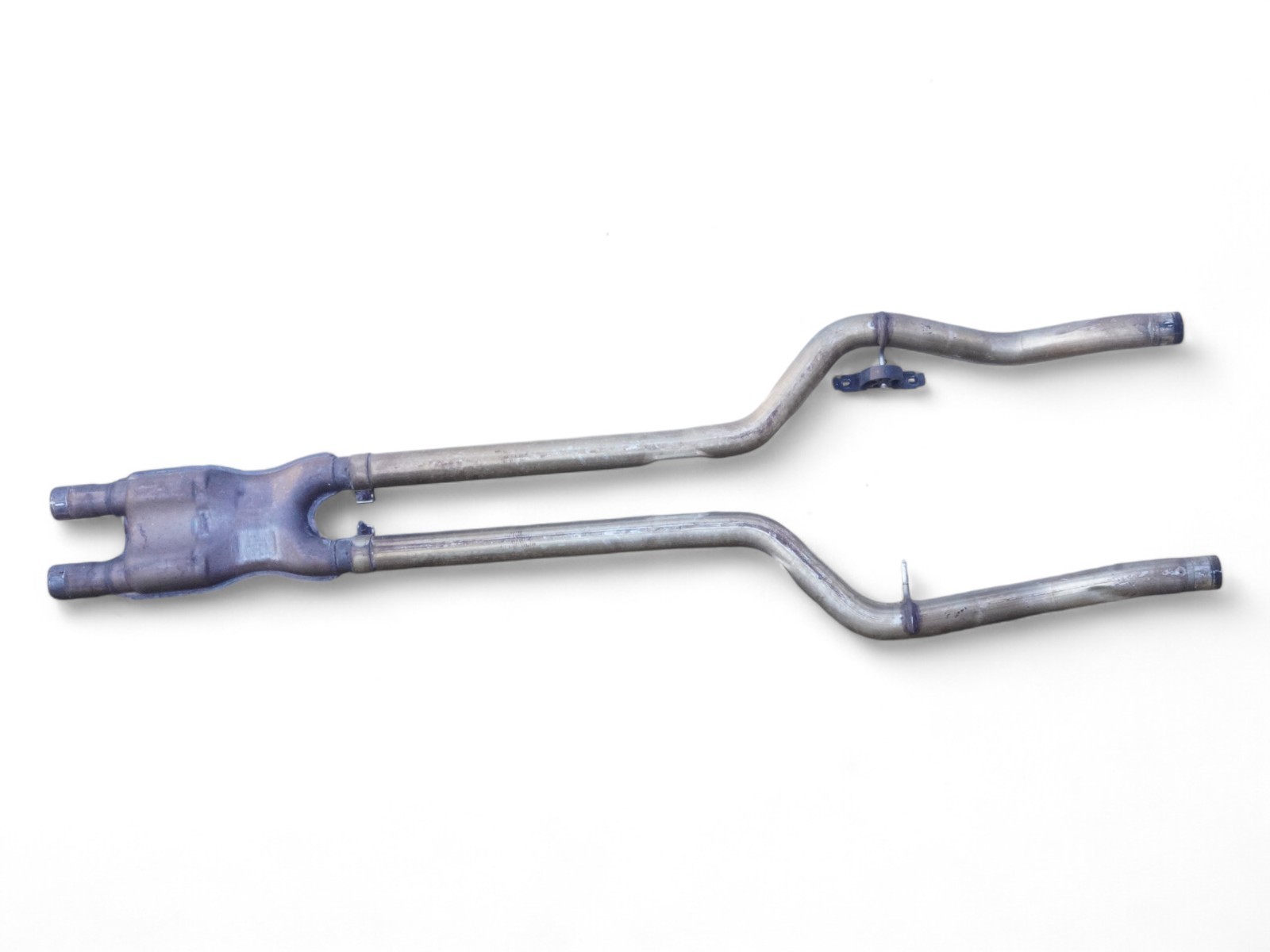 2005 - 2008 MASERATI QUATTROPORTE M139 MUFFLER EXHAUST SILENCER RESONATOR CENTER