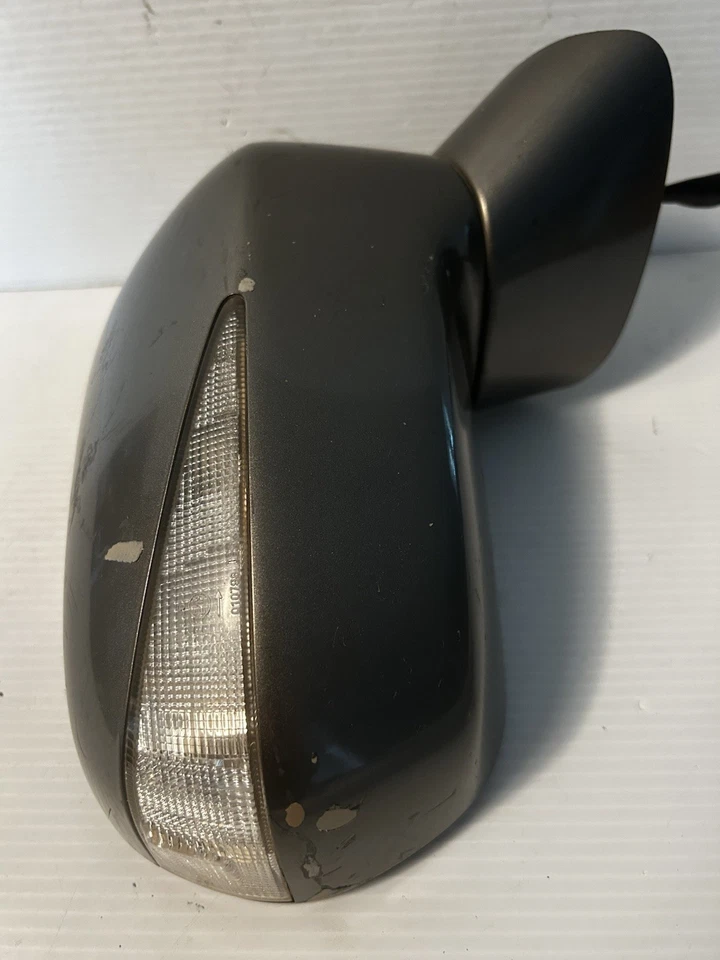 2006 - 2011 Honda Civic Passenger Right 5 Wire Signal Mirror OEM 0677 - Image 4 of 4