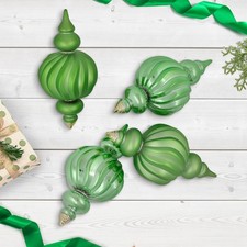 Northlight Set of 4 Green 2-Finish Size Finial Christmas Ornaments 10"