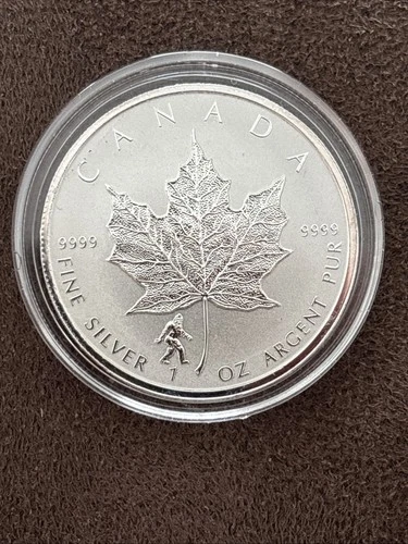Canada Maple Leaf 2016 BIGFOOT PRIVY One Ounce .999 Fine Silver Round