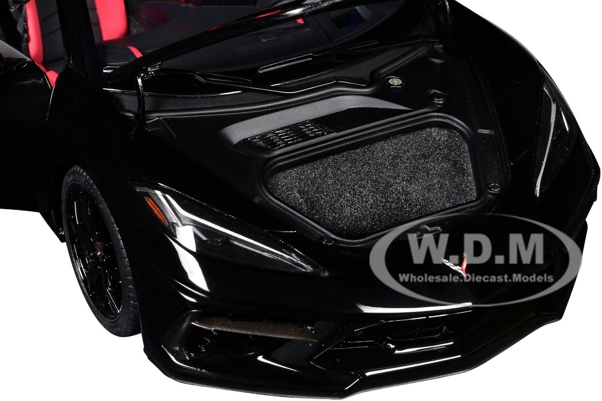 2020 CHEVROLET CORVETTE C8 STINGRAY BLACK 1/18 MODEL CAR BY 