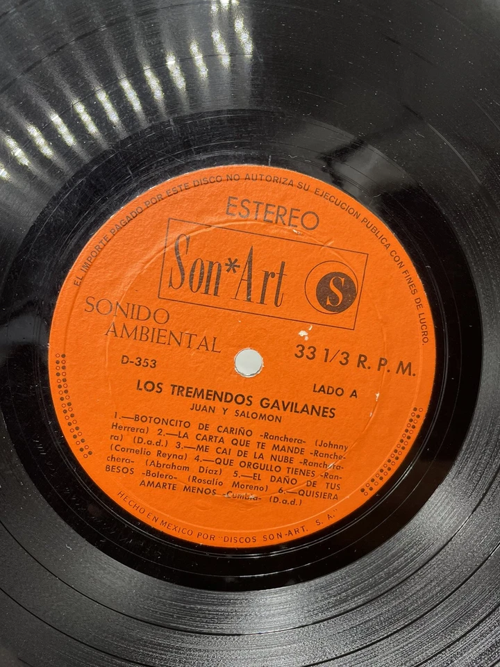 Los Tremendos Gavilanes Me Cai De La Nube Lp Record Vinyl VG+/VG 12” Norteño - Image 3 of 4