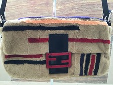 Borsa a mano originale in pelliccia Fendi / come nuova / as new