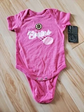 Boston Bruins Pink Baby Outfit Size 0-3 Months NWT
