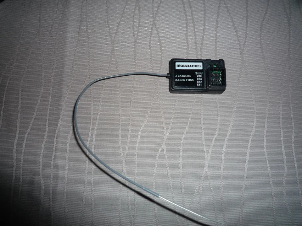 Modelcraft 3Kanal Empfänger NEU - Bild 2 von 2