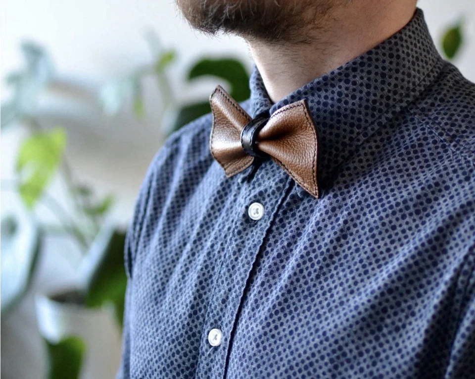 USKO PAJARITA DE CUERO COÑAC-NEGRO Reversible Correa Ajustable Pajarita NUEVA Foto 3 de 4