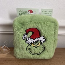 Dr Seuss The Grinch Cozy Gift Bundle Embroidered Socks sz4-10  Eye Mask Pouch