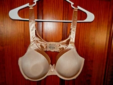 VANITY FAIR ILLUMINSTION FULL UNDERWIRE BRA, MEDIUM LINING, SIZE 40 C, 76338