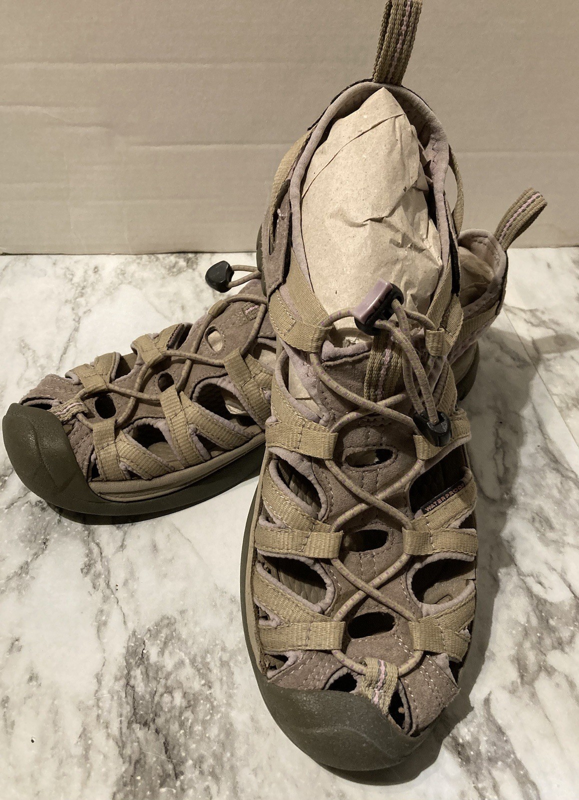 Sandali Keen Whisper donna taglia 9 beige rosa spiaggia passeggio outdoor escursionismo