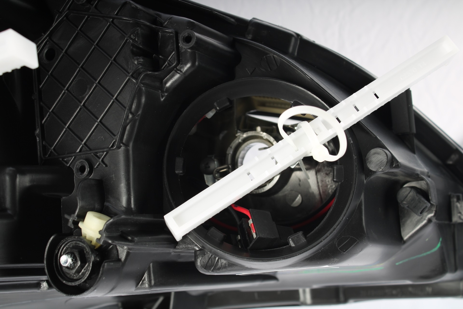 Fits Vauxhall Corsa E Headlight Halogen With Halogen DRL Left Hand 2015