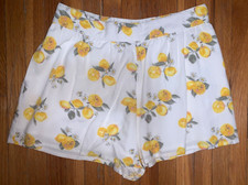 abercrombie kids Shorts with pockets color white with lemons size 9/10 i503