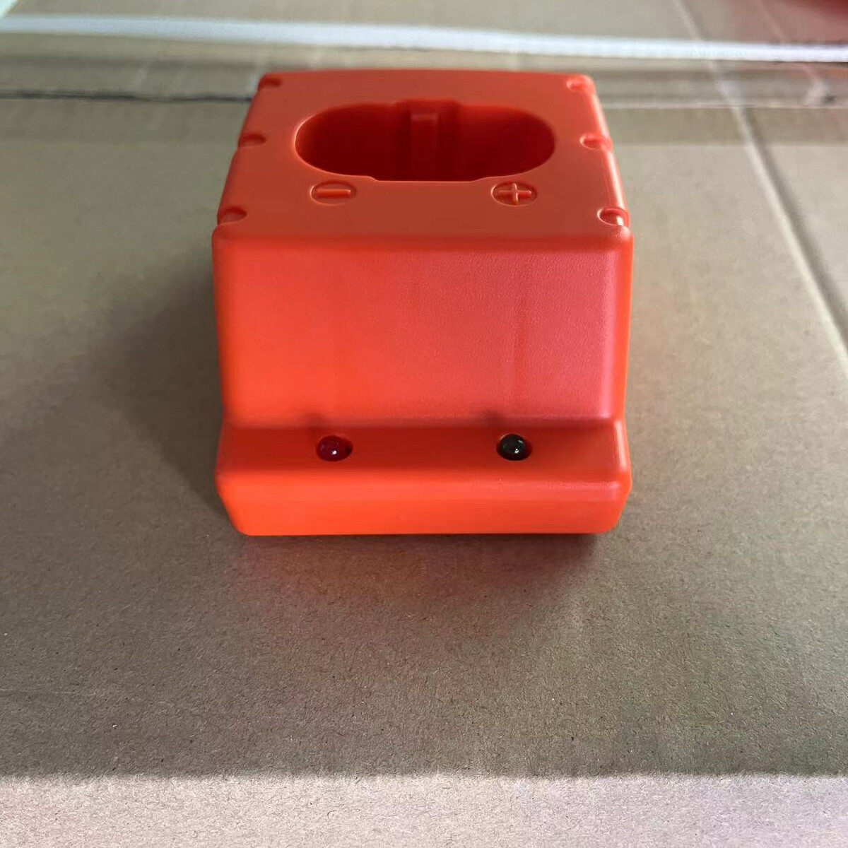 Caricabatterie Pistola Sparachiodi 6V 7.2V Batteria Agli Ioni Di Lio Ni-mh Ni-CD Caricabatteria Per Paslode 404717 B20544E BCPAS-404717 902654 Dvisi - Foto 3