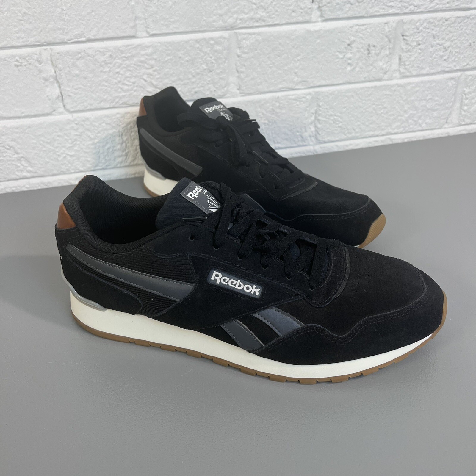 Men's Reebok Classic 'Harman Run' Black & Gray #DV6912  Sneakers- Size 11.5