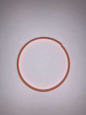 Ricambio John Deere Foro 70mm Anello Di Rimozione Ghiandole Per Cilindri John Deere - Foro 70mm (Codice JD-70MM-IT) Anello 70mm