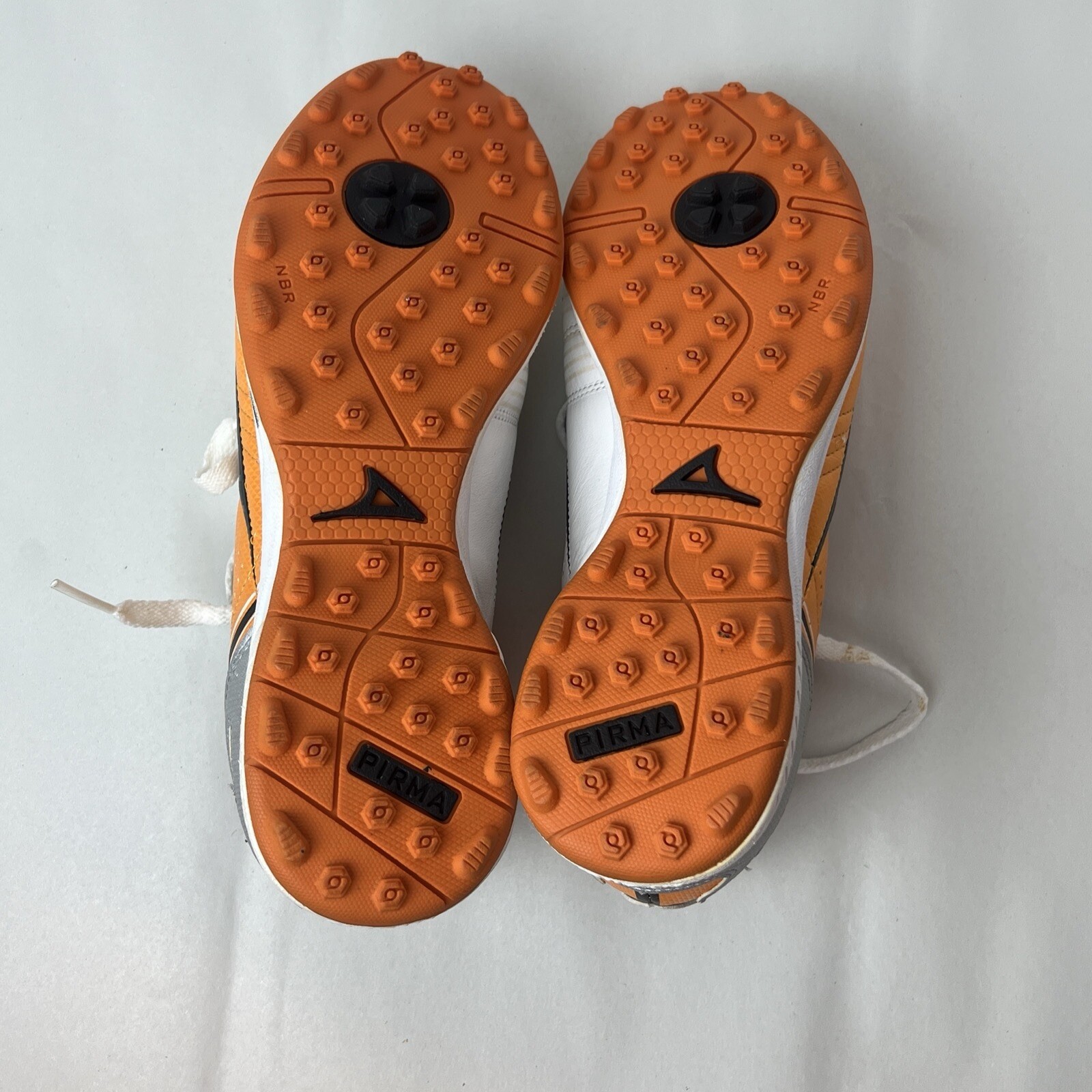 Pirma cleats/shoes 7.5 men From Mexico Gladiator II . Orange/white