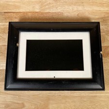 Pandigital PAN7056W01 Digital Photo Frame Black 7.0" Widescreen Motion Sensor