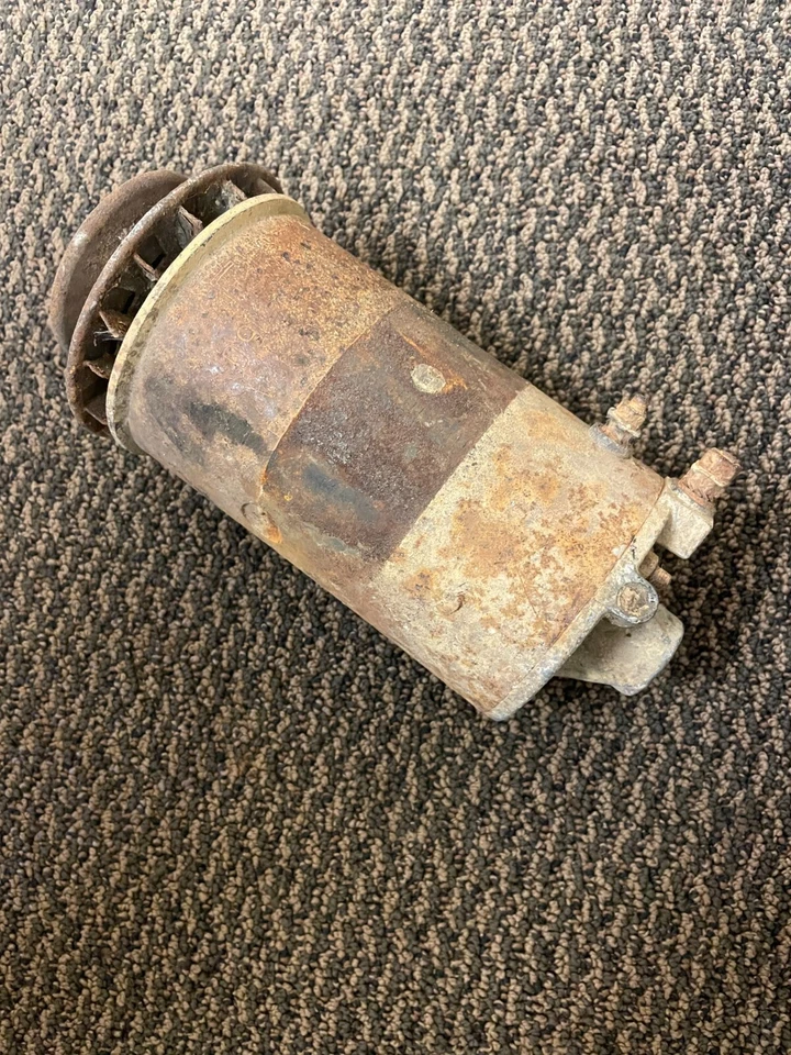 Alternador generador vintage Fiat 1200 TV Multipla/1100/600 JR90-180/T2-2500 Foto 2 de 4