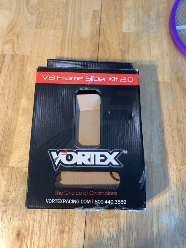 Deslizadores de cuadro Ducati Monster 600 695 750 796 1000 Vortex V3 sin necesidad de corte Foto 2 de 4