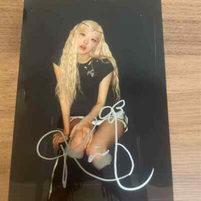 BLACKPINK ROSE Autograph Photos Signature Fidelity Gifts 6 Inch Photos ROSE签名照