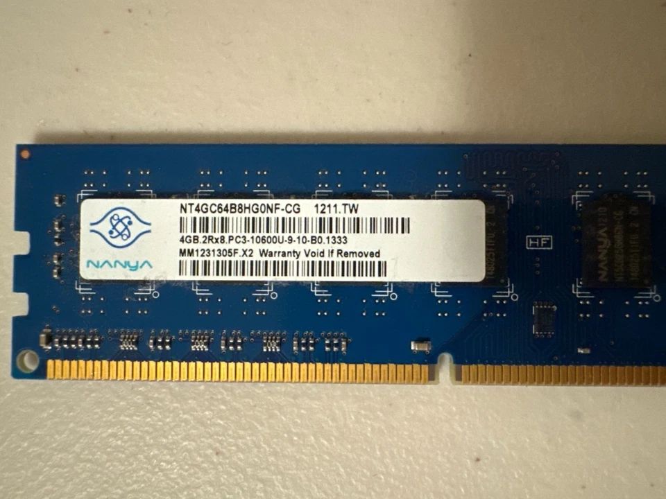 Nanya - 4GB DDR3 Desktop Memory (NT4GC64B8HG0NF-CG) PC3-10600U, 240-Pin DIMM RAM - Image 2 of 4