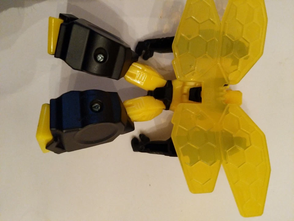 Transformers 2016 McDonald's Toy Bumblebee Robot Foto 3 de 4
