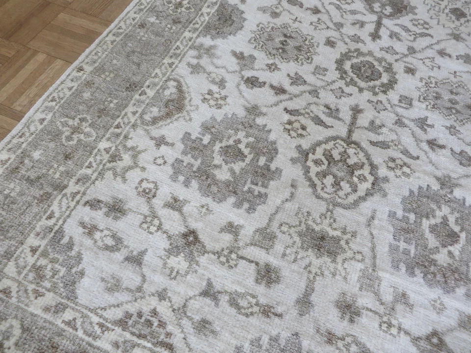 3'11 X 5'10 Hand Knotted Ivory Gray Bamboo Silk Oushak Ushak Oriental Rug G5718 - Image 3 of 4