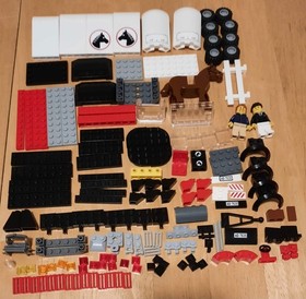 LEGO CITY: 4WD with Horse Trailer (7635)