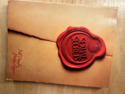 Sexual Secrets, the Alchemy of Ecstasy by Nik Douglas and Penny Slinger (1979,  