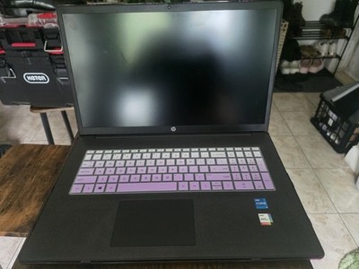 New HP 17.3'' Laptop i5 16GB RAM 512GB SSD Win 11 W/Warranty $600 originally