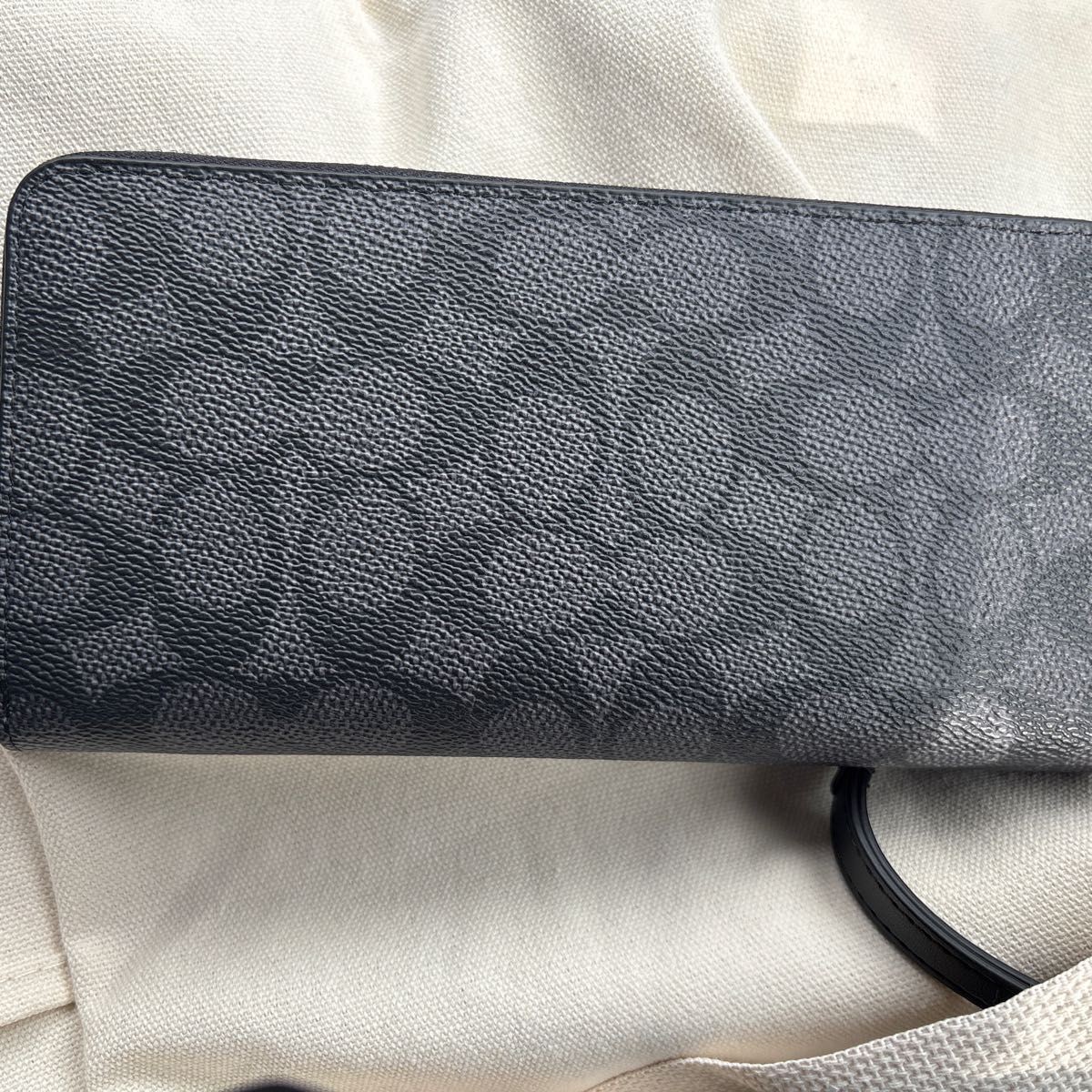 COACH  Long Wallet with Storage Bag and Box Japan thumbnail 2