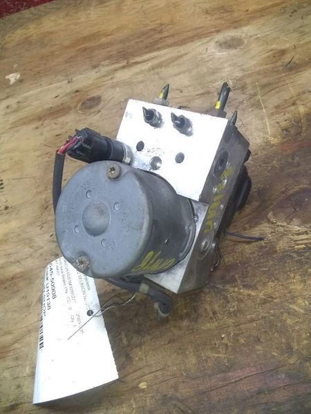 Conjunto de módulo de bomba de freno antibloqueo ABS Infiniti G35 2003-2007 OEM Foto 3 de 4