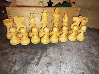 Vintage Schachspiel LARDY STAUNTON Buchsbaum gebleit / gewichtet - König 9,1 cm - komplett